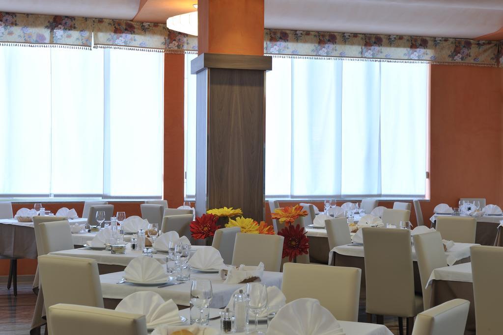 Hotel President Bibione Buitenkant foto