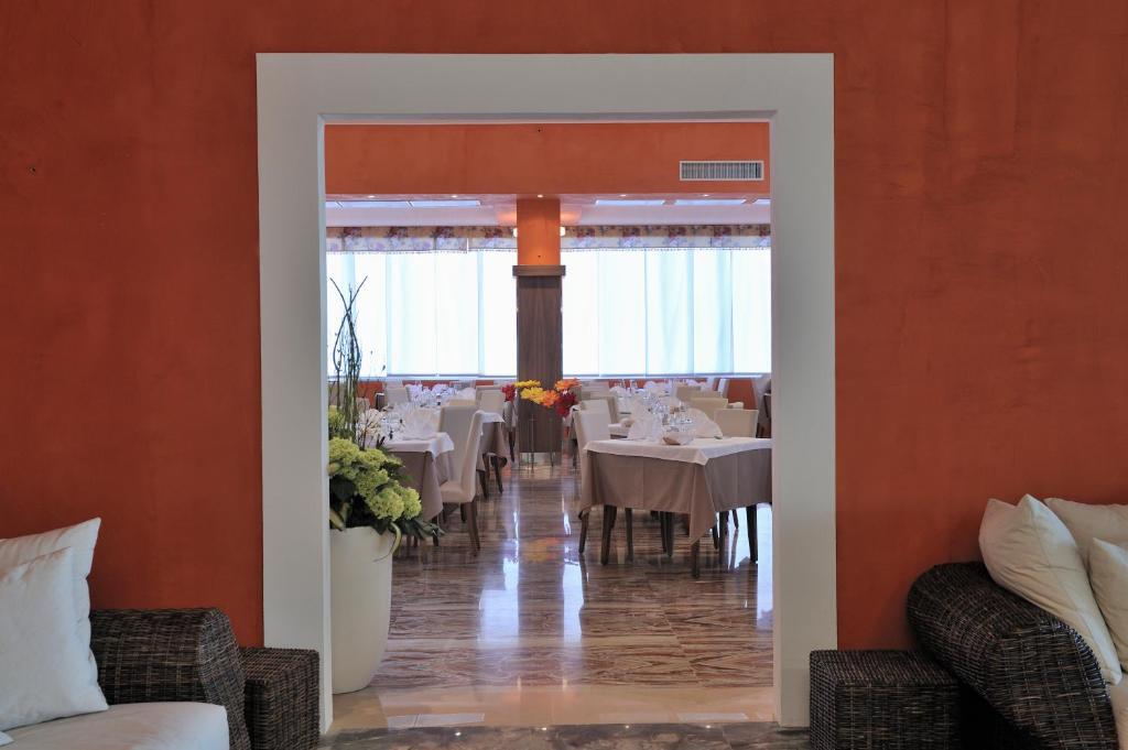 Hotel President Bibione Buitenkant foto