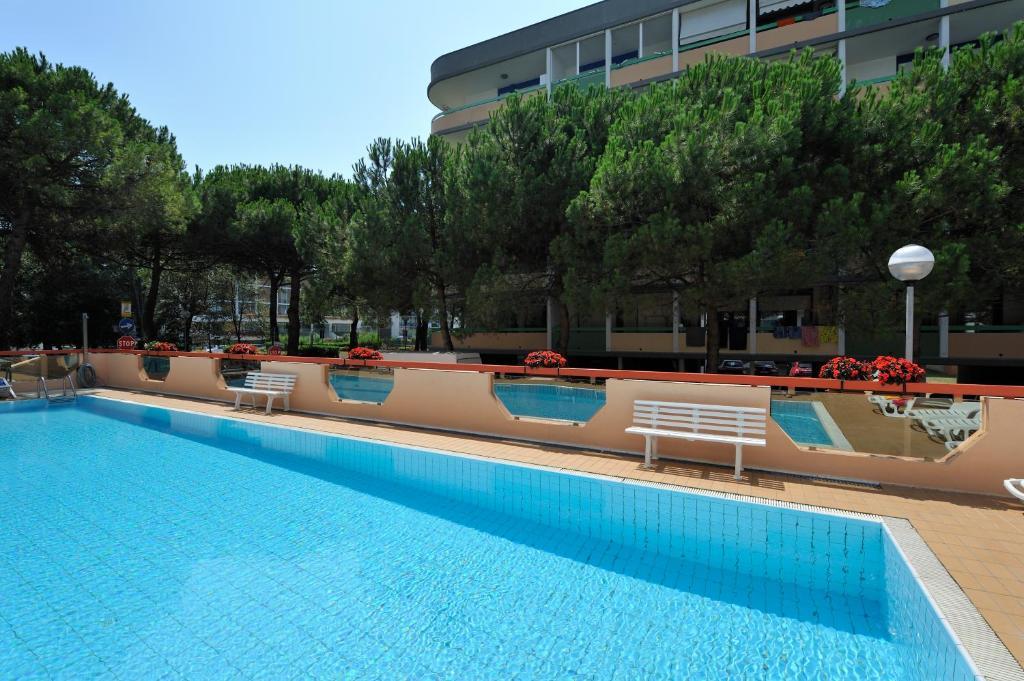 Hotel President Bibione Buitenkant foto
