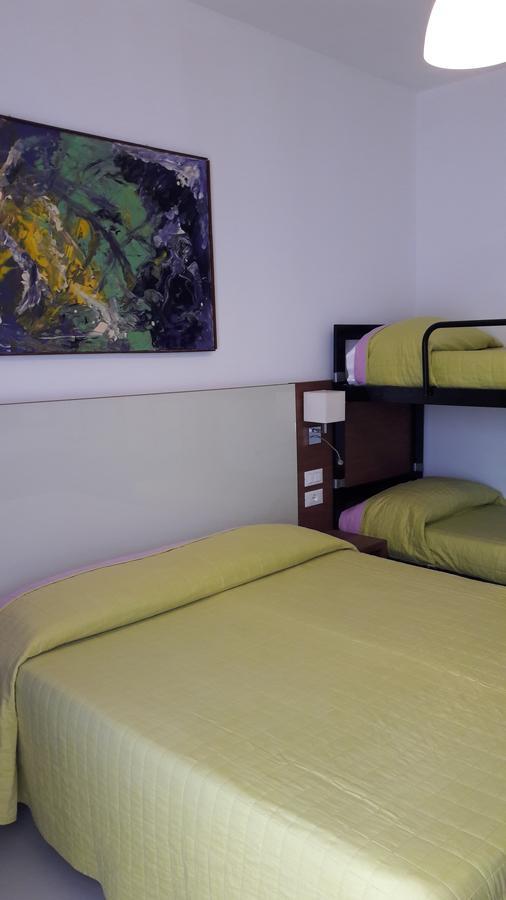 Hotel President Bibione Buitenkant foto